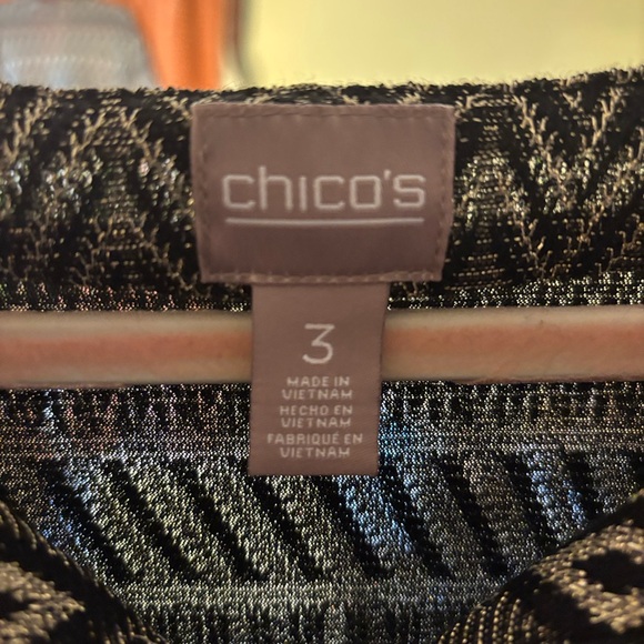Chico's Black and Gold Patterned very lightweight jacket. - Picture 7 of 9
